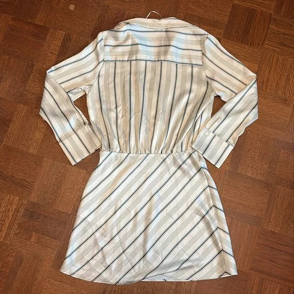 NWT Zara Short Striped Dress Size M - Picture 8 of 8